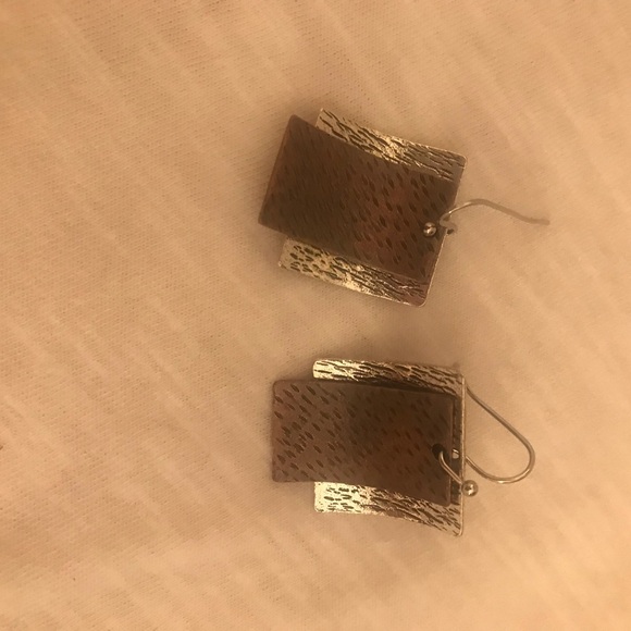 Earrings - Picture 5 of 5